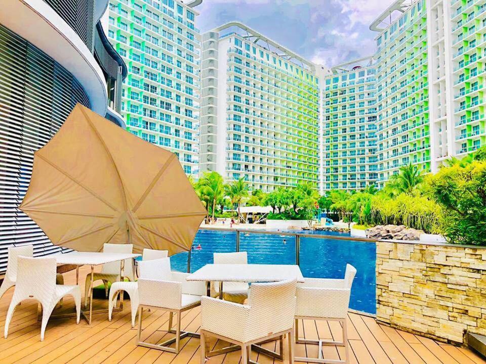 Azure C2 Balcony Wifi Near Mall Airport Multiple Units Paranaque City Dış mekan fotoğraf